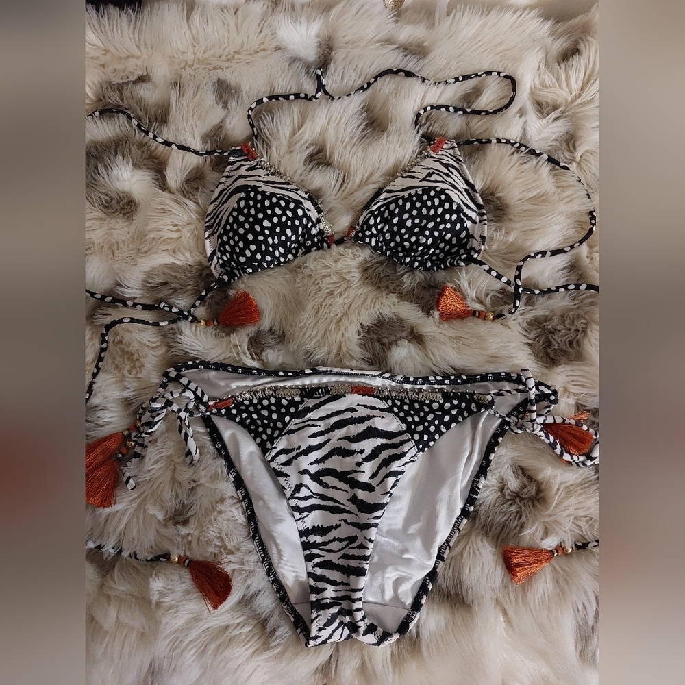 Victoria's secret bikini